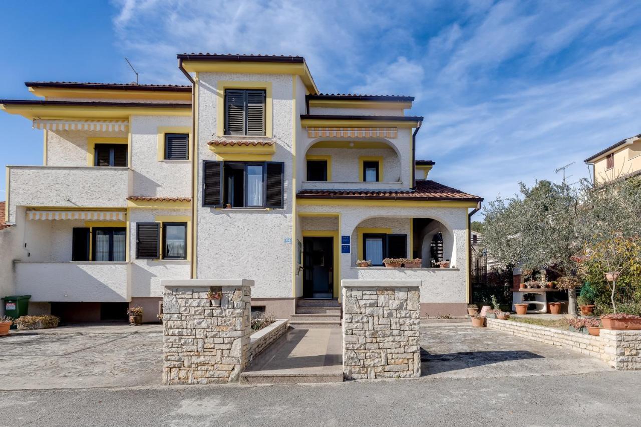 Apartment House Matosevic Πόρετς Εξωτερικό φωτογραφία