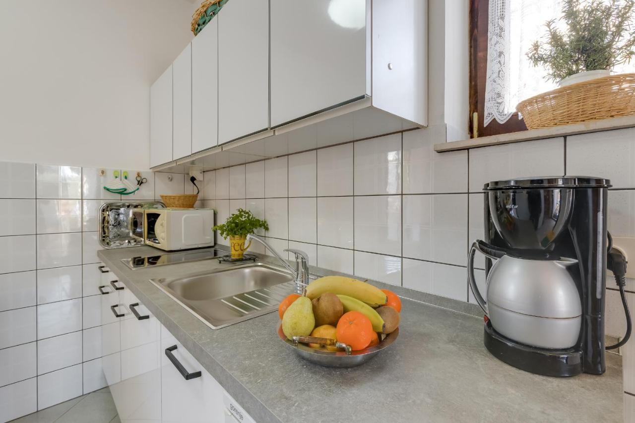 Apartment House Matosevic Πόρετς Εξωτερικό φωτογραφία