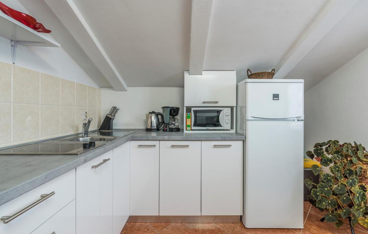 Apartment House Matosevic Πόρετς Εξωτερικό φωτογραφία