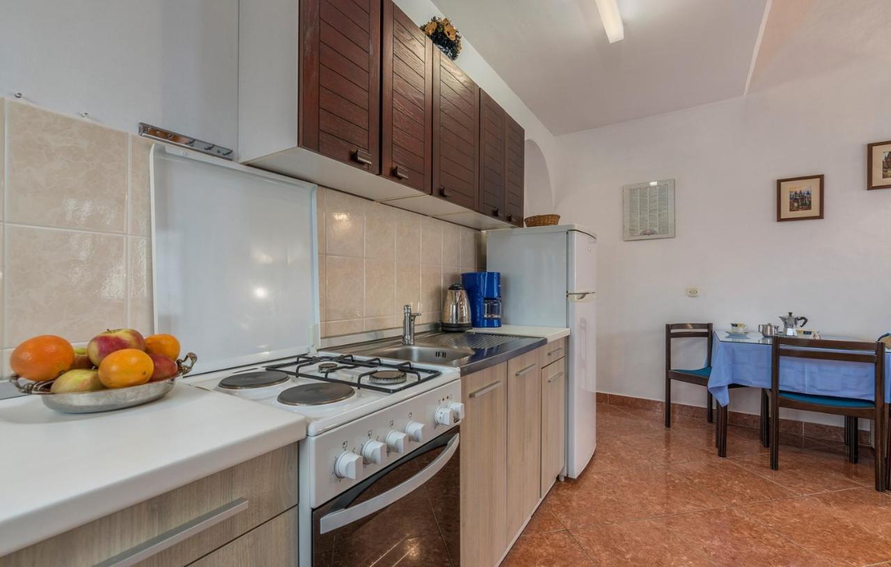 Apartment House Matosevic Πόρετς Εξωτερικό φωτογραφία